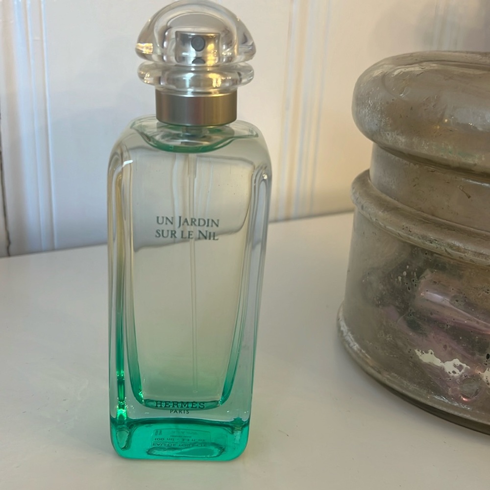 HERMÈS Un Jardin sur le Nil Eau de Toilette, 3.3-oz. - Picture 3 of 5